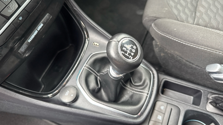 Ford Puma 1.0 EcoBoost Hybrid mHEV Titanium 5dr Petrol Hatchback